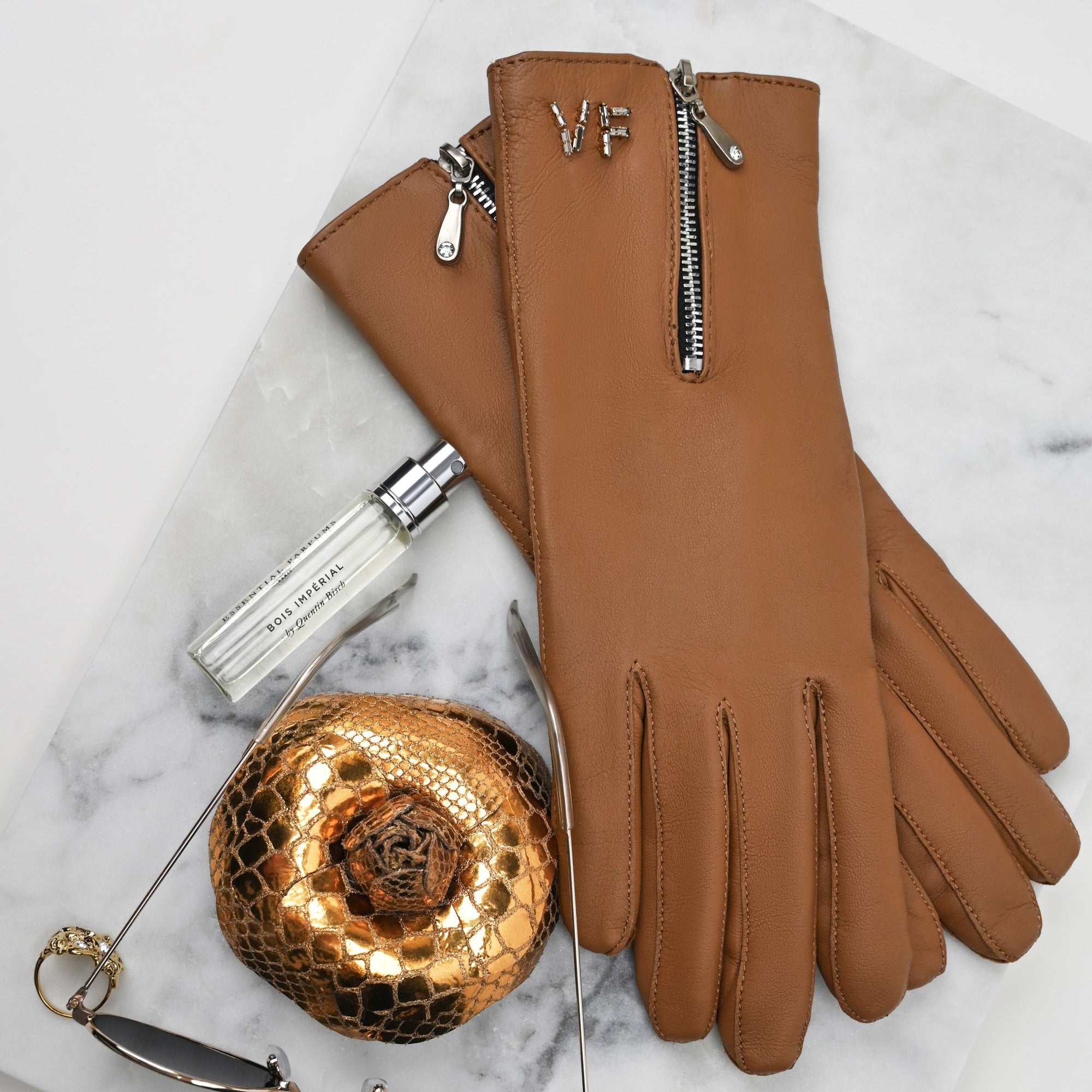 Soft italian lamb skin gloves with cashmere lining